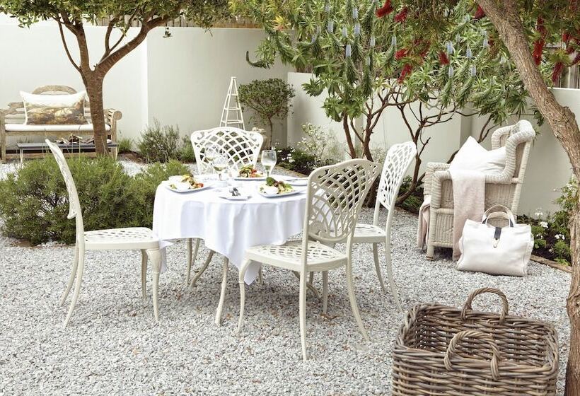 Пансион Leisure Isle Lodge