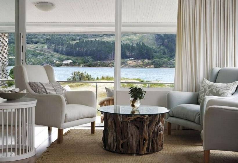 Пансион Leisure Isle Lodge