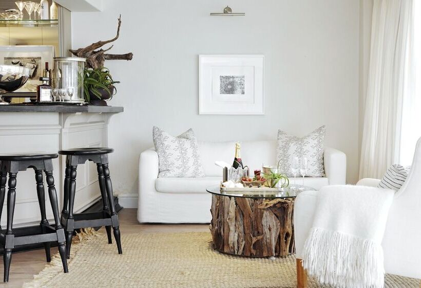 Пансион Leisure Isle Lodge