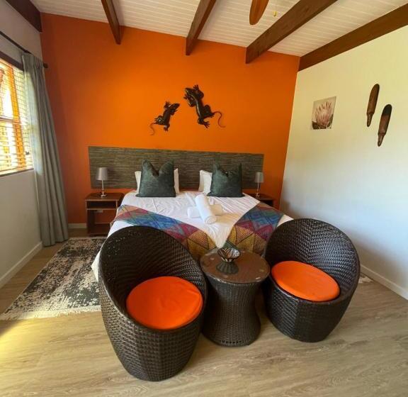 פנסיון Marula Lodge