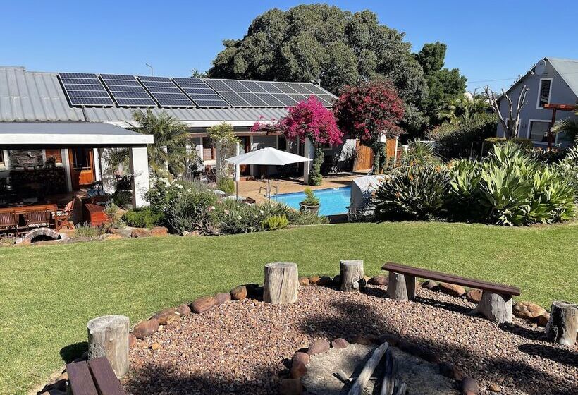 פנסיון Marula Lodge