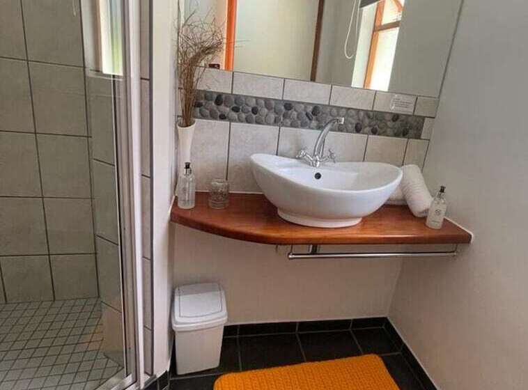 פנסיון Marula Lodge