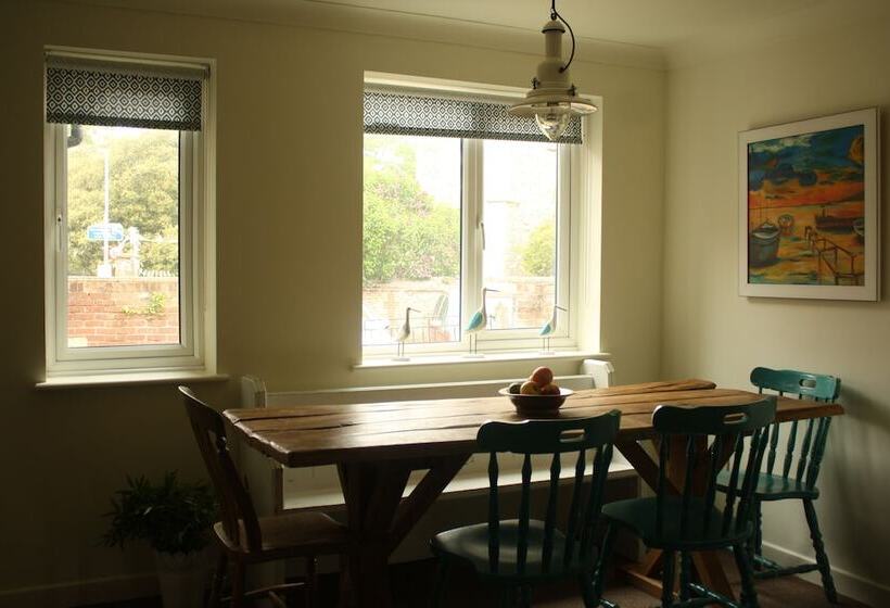 פנסיון Mousetrap