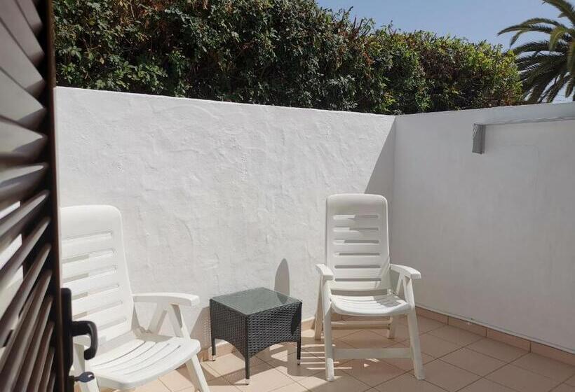 Rainbow Golf - Gay Men Only Resort