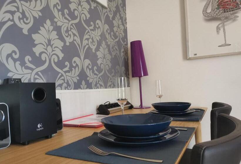 Rainbow Golf - Gay Men Only Resort