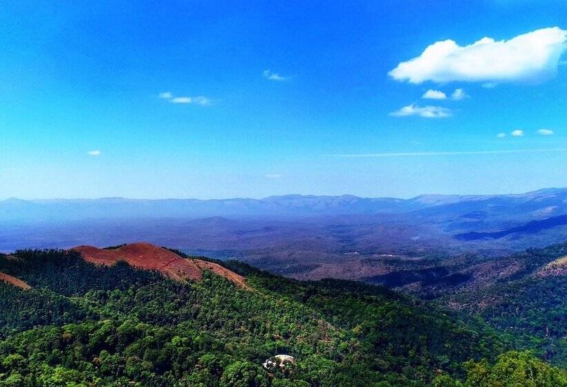 Trivik Hotels & Resorts, Chikmagalur