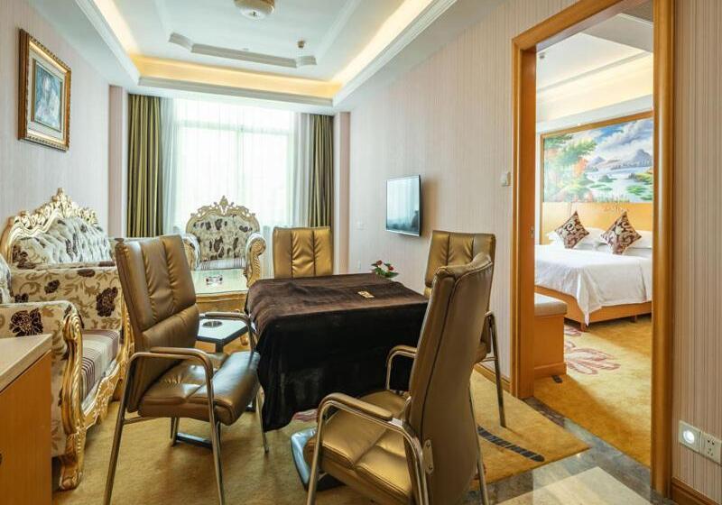 Vienna Hotel Banxuegang Road