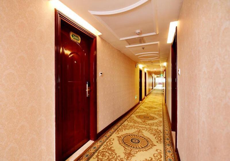 Vienna Hotel Shenzhen Railway Station