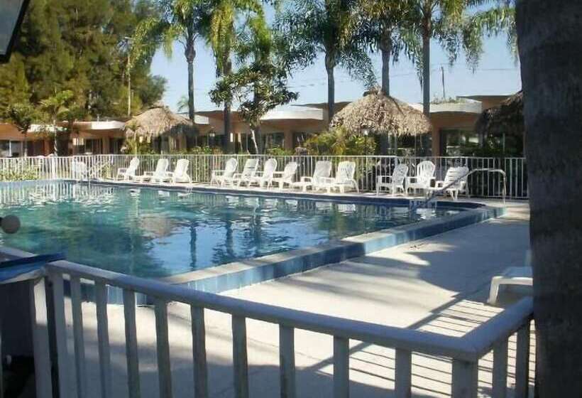Warm Mineral Springs Motel