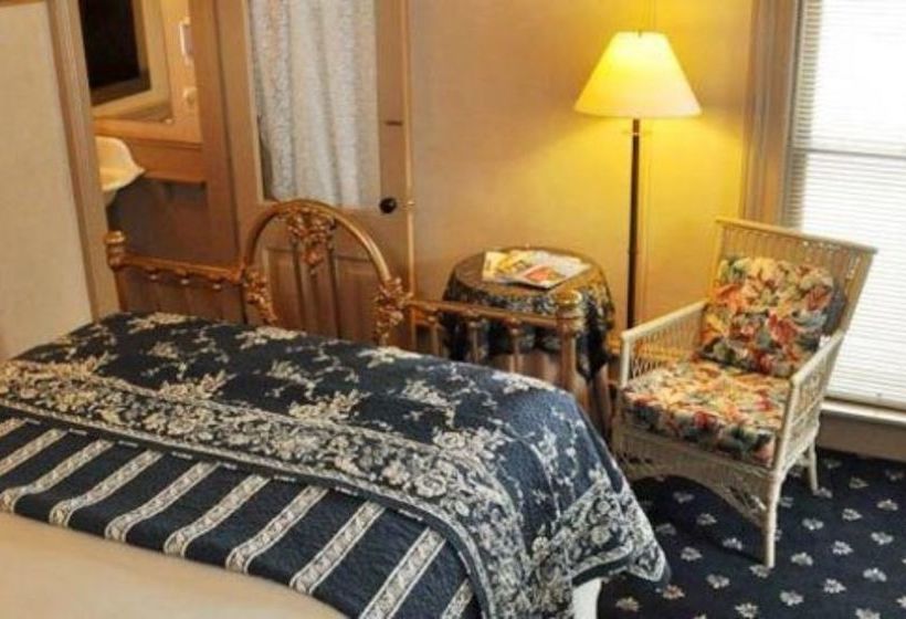 White Swan Inn Bed & Breakfast