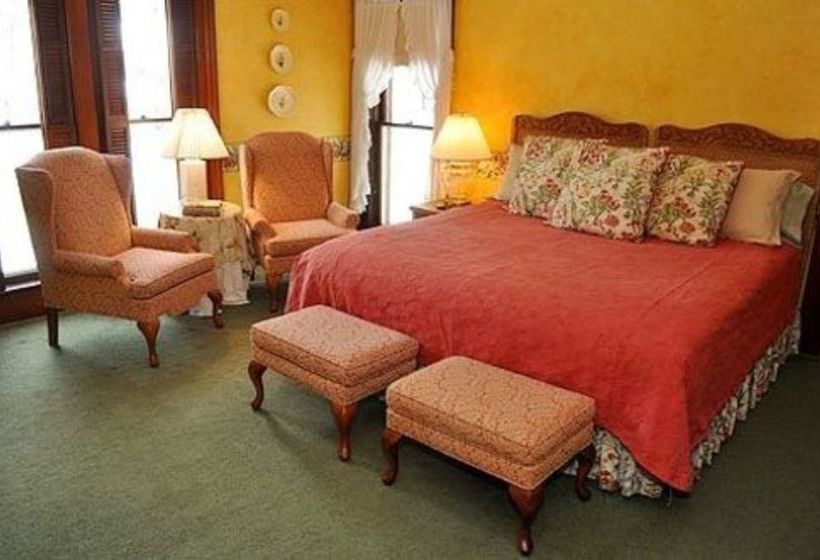 White Swan Inn Bed & Breakfast