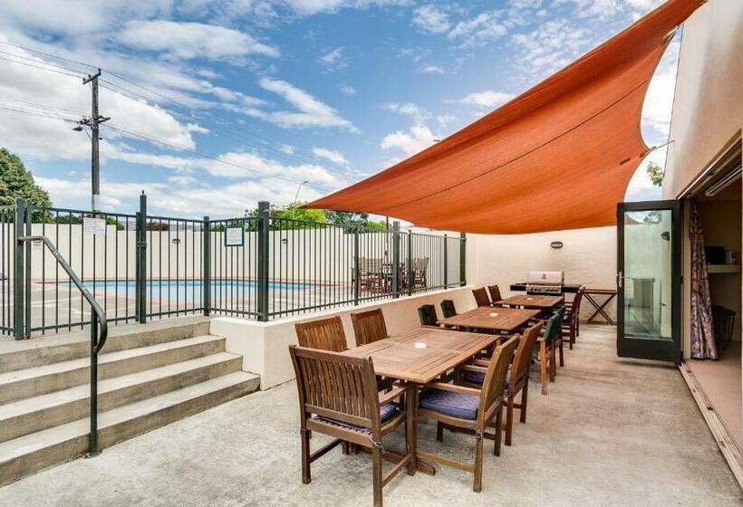 Wine Country Motel Havelock North