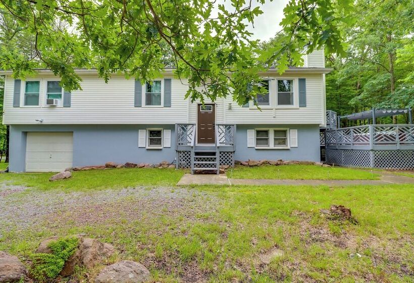 Albrightsville Home Near Big Boulder!