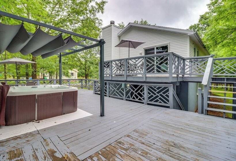 Albrightsville Home Near Big Boulder!