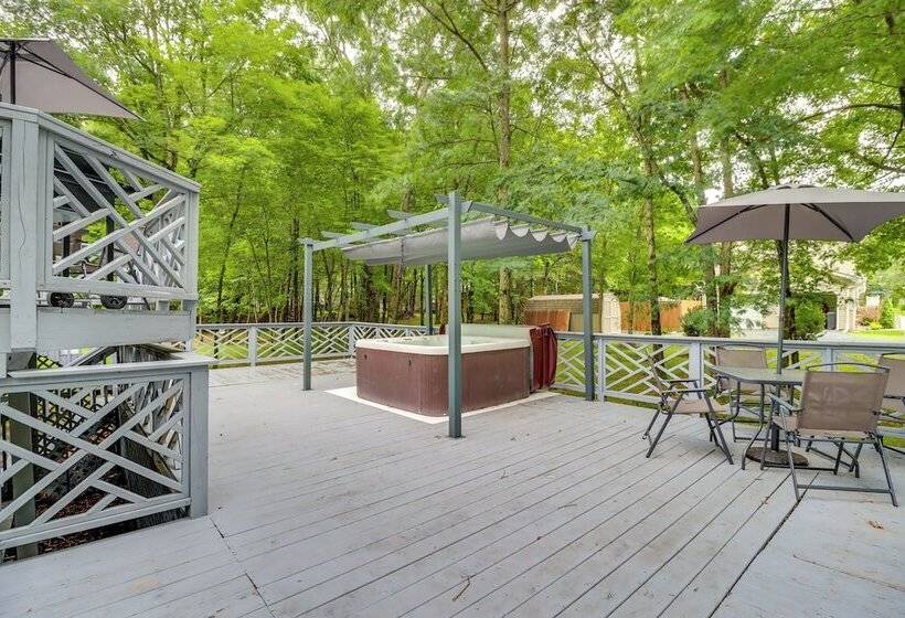 Albrightsville Home Near Big Boulder!