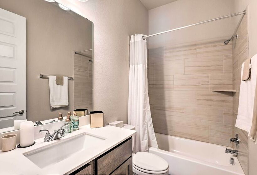 Artsy East Austin Manor W/ Fire Pit < 1 Mi To Golf