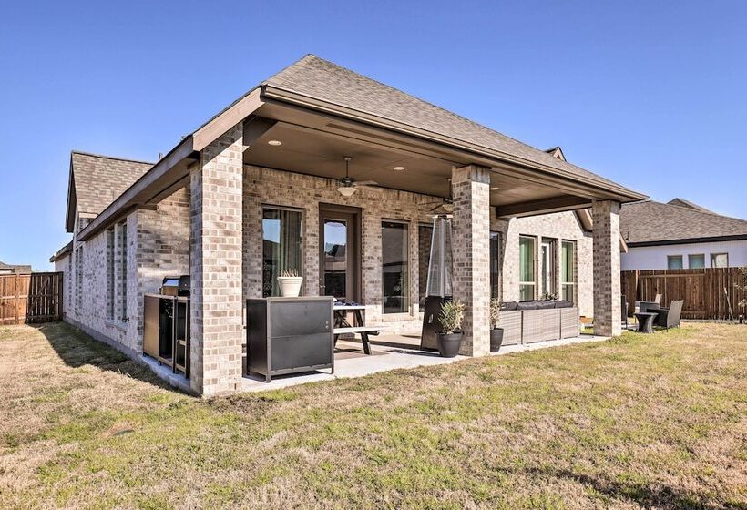 Artsy East Austin Manor W/ Fire Pit < 1 Mi To Golf