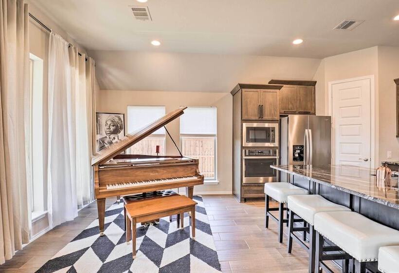 Artsy East Austin Manor W/ Fire Pit < 1 Mi To Golf