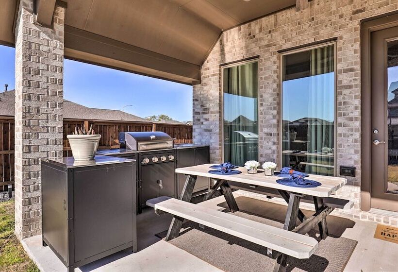 Artsy East Austin Manor W/ Fire Pit < 1 Mi To Golf