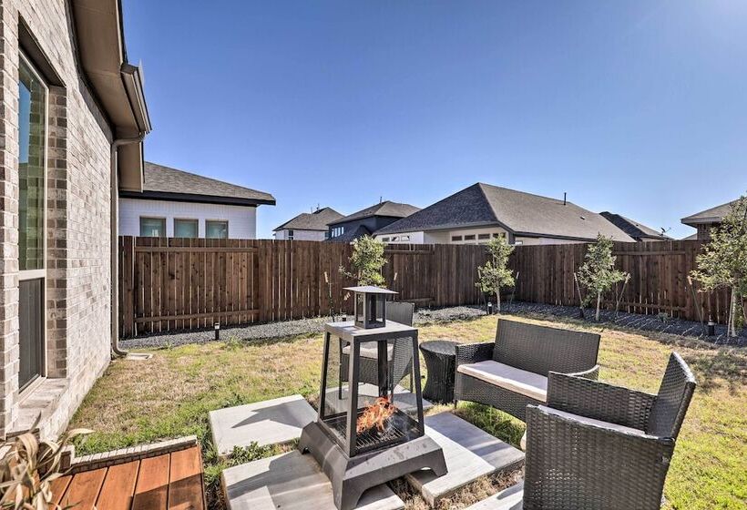 Artsy East Austin Manor W/ Fire Pit < 1 Mi To Golf