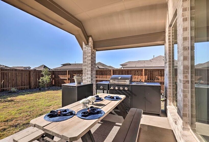 Artsy East Austin Manor W/ Fire Pit < 1 Mi To Golf