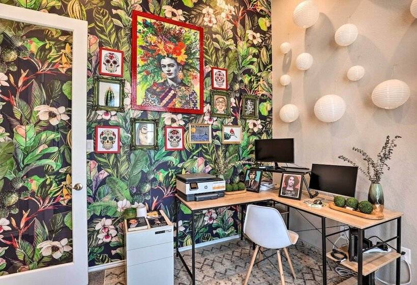 Artsy East Austin Manor W/ Fire Pit < 1 Mi To Golf