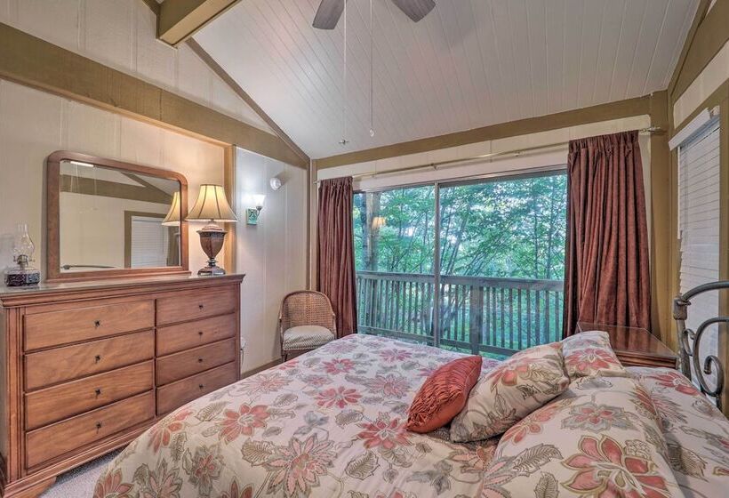 Ski Resort Cabin W/ Deck In Beech Mountain!