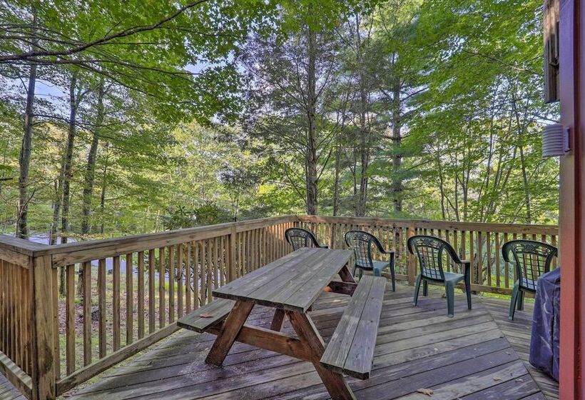 Ski Resort Cabin W/ Deck In Beech Mountain!