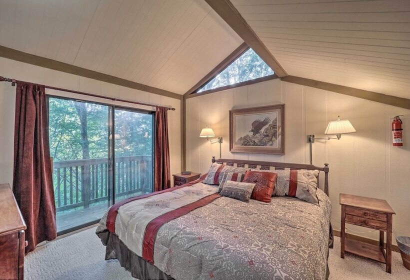 Ski Resort Cabin W/ Deck In Beech Mountain!