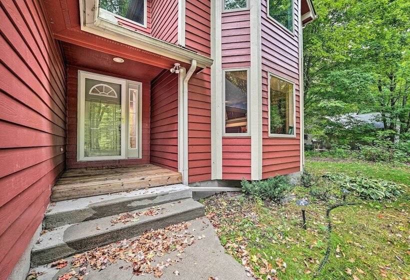 Bellaire Ski Escape ~ 1 Mile To Schuss Mountain!