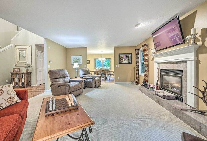 Bellaire Ski Escape ~ 1 Mile To Schuss Mountain!