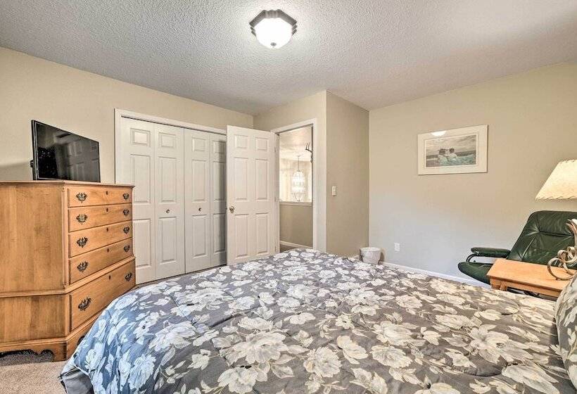 Bellaire Ski Escape ~ 1 Mile To Schuss Mountain!