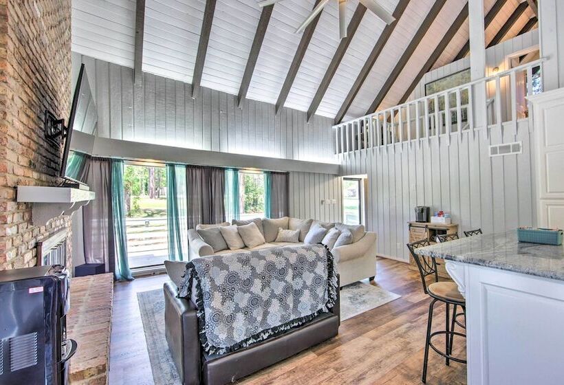 Brookeland Resort Cabin W/ Golf + Lake Access