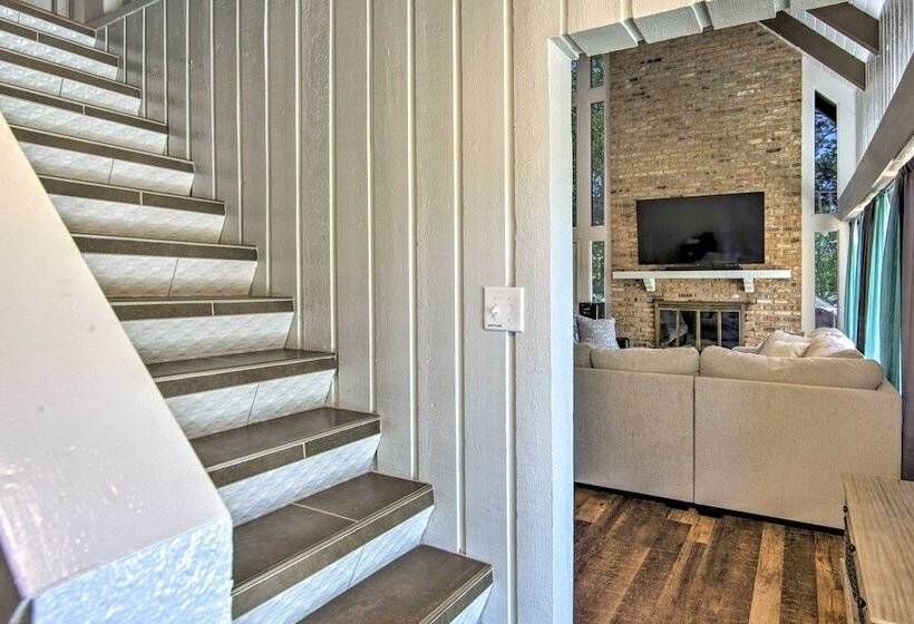 Brookeland Resort Cabin W/ Golf + Lake Access