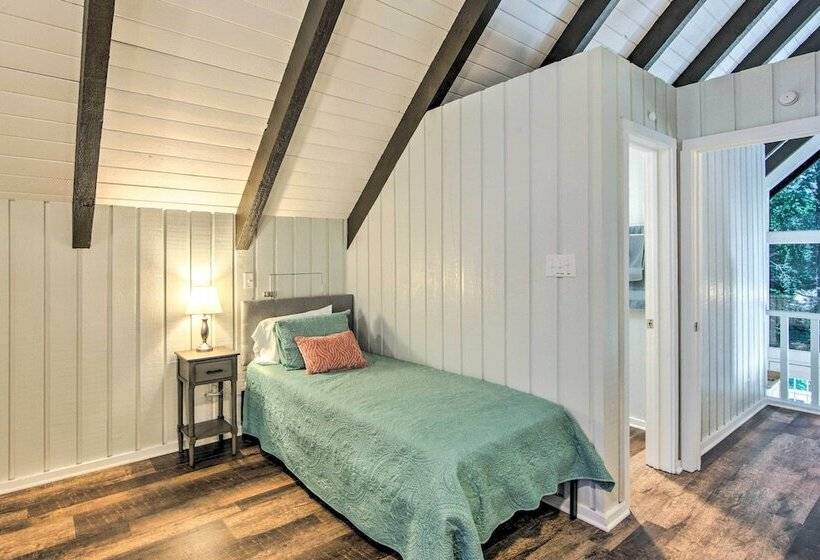 Brookeland Resort Cabin W/ Golf + Lake Access