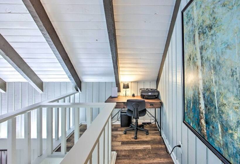 Brookeland Resort Cabin W/ Golf + Lake Access