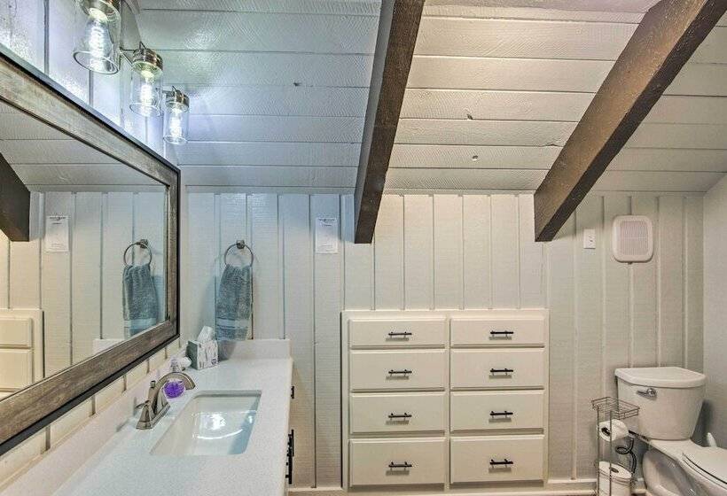 Brookeland Resort Cabin W/ Golf + Lake Access