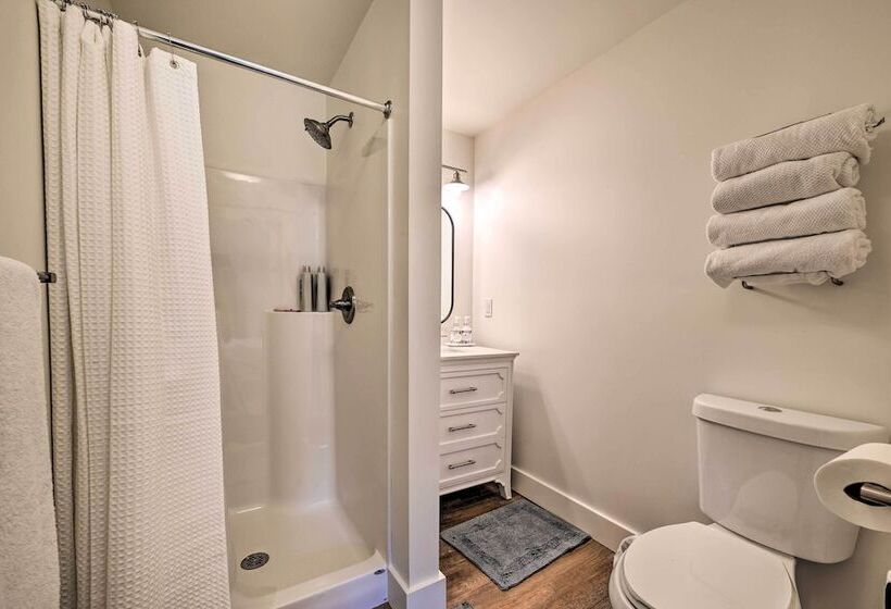 Cabin On Inland Waterway River W/ Boat Dock!