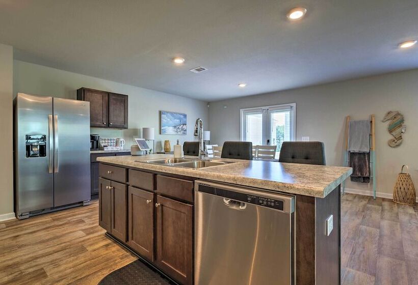 Camden Ocean Springs  House Near Beaches!