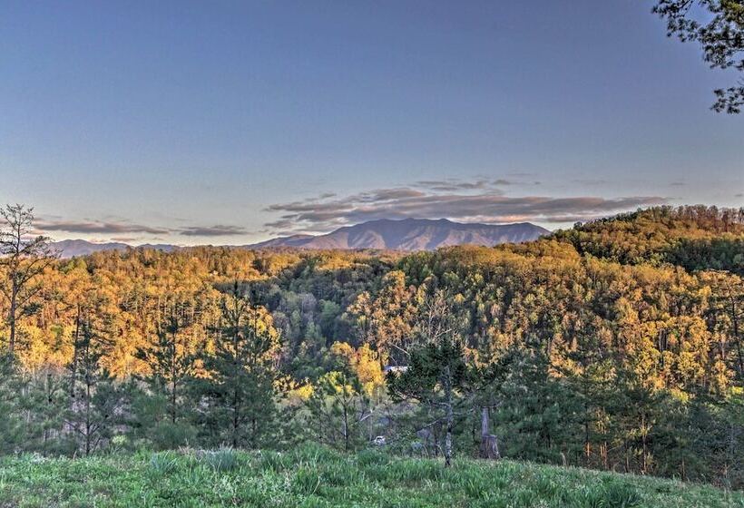 Camp Themed Sevierville Cabin W/ Hot Tub + Teepee!