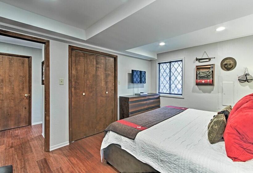 Camp Themed Sevierville Cabin W/ Hot Tub + Teepee!