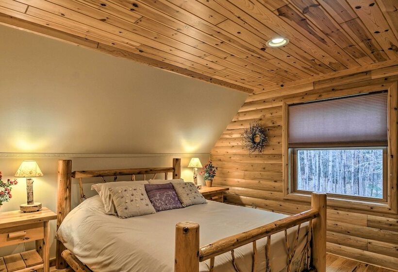 Camp Tony  W/ Trail Access: Walk To Lake Huron!