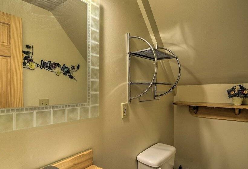 Camp Tony  W/ Trail Access: Walk To Lake Huron!