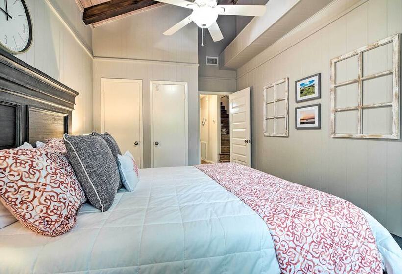 Cape Royale Cottage W/ Fire Pit & Water Views