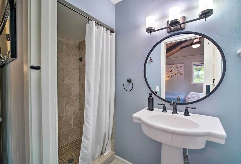 Cape Royale Cottage W/ Fire Pit & Water Views