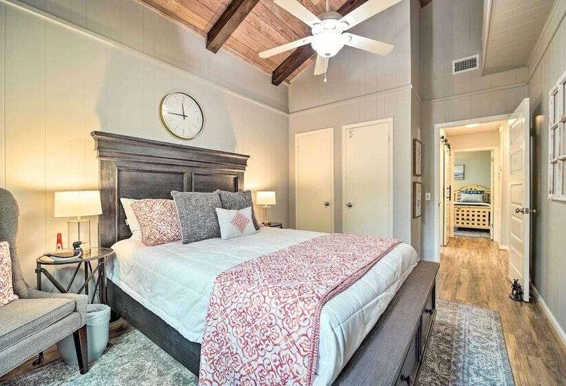 Cape Royale Cottage W/ Fire Pit & Water Views