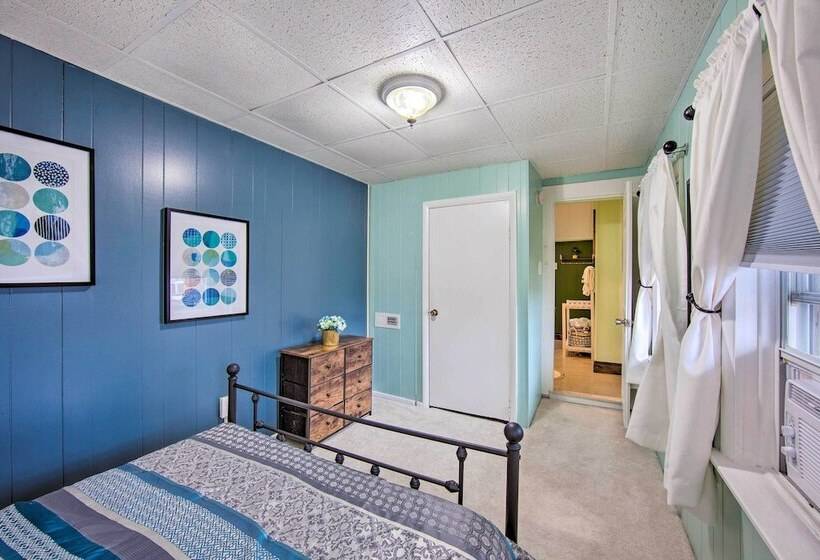 Central Lancaster Home < 1 Mi To Downtown!