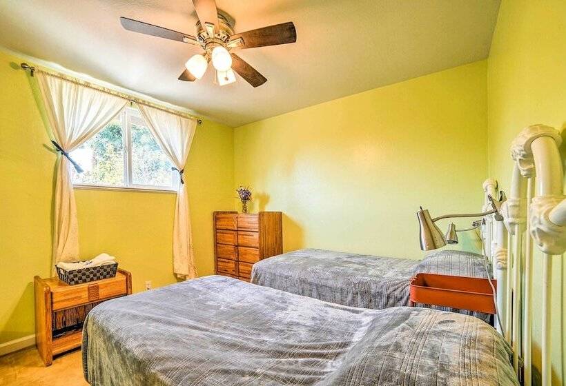 Pet Friendly Santa Clara Home: 6 Mi To San Jose!