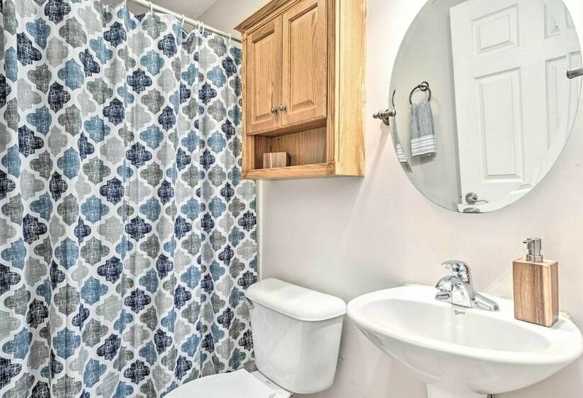 Charming 1875 Indianapolis Home In Downtown!