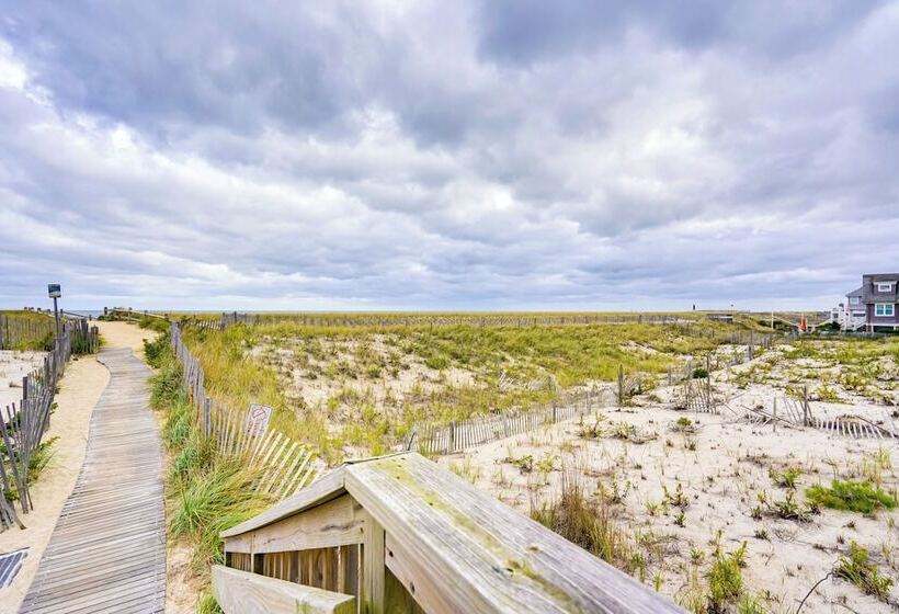 Charming Bay Head Retreat   Half Mi To Beach!